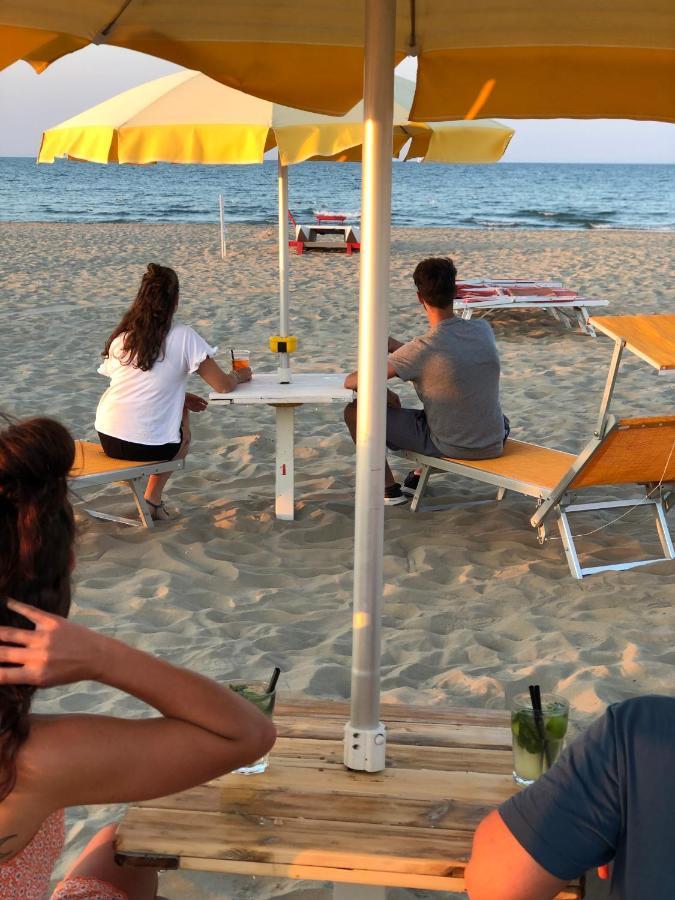 Hotel Villa Lieta Rimini Esterno foto