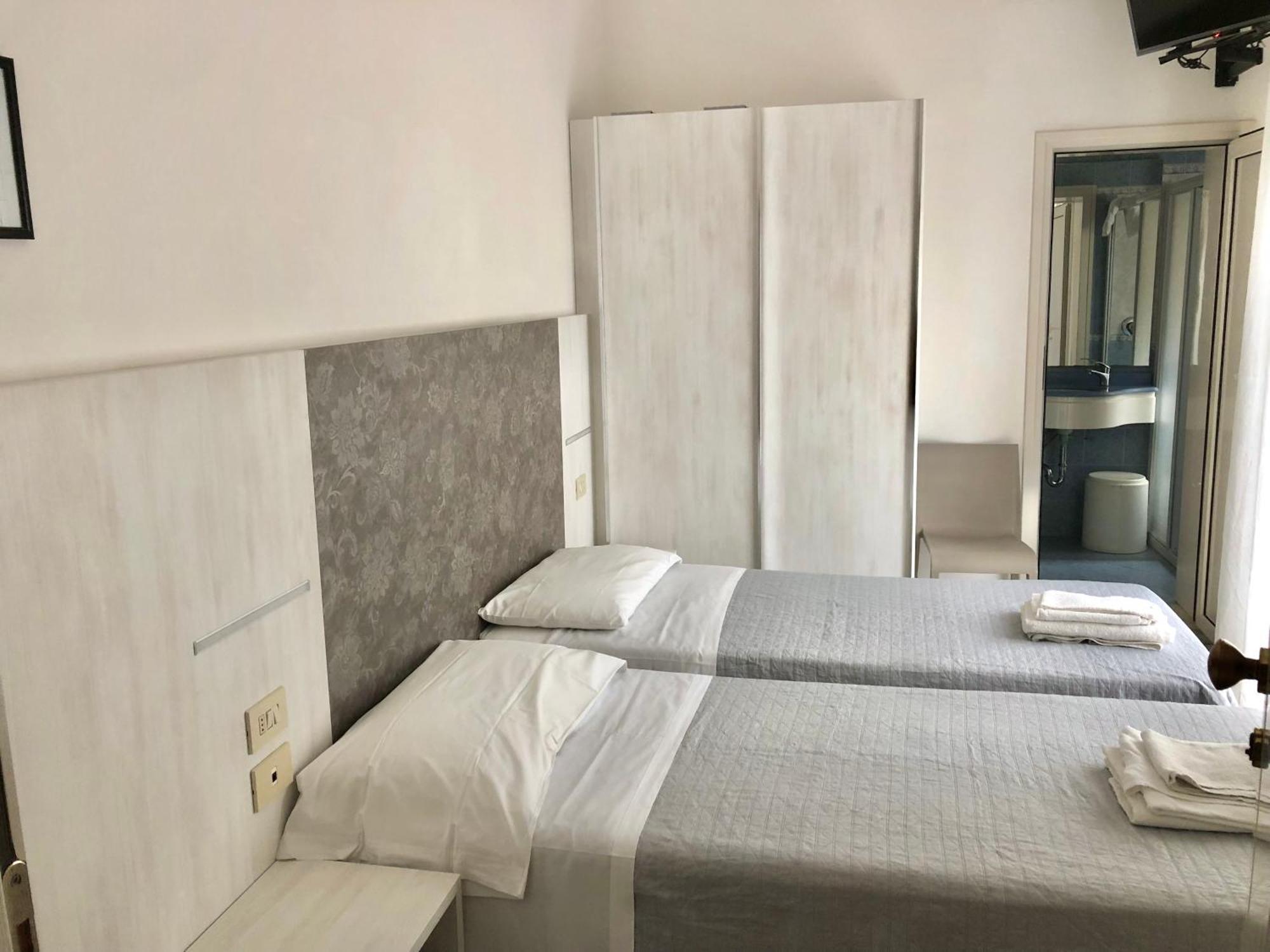Hotel Villa Lieta Rimini Esterno foto