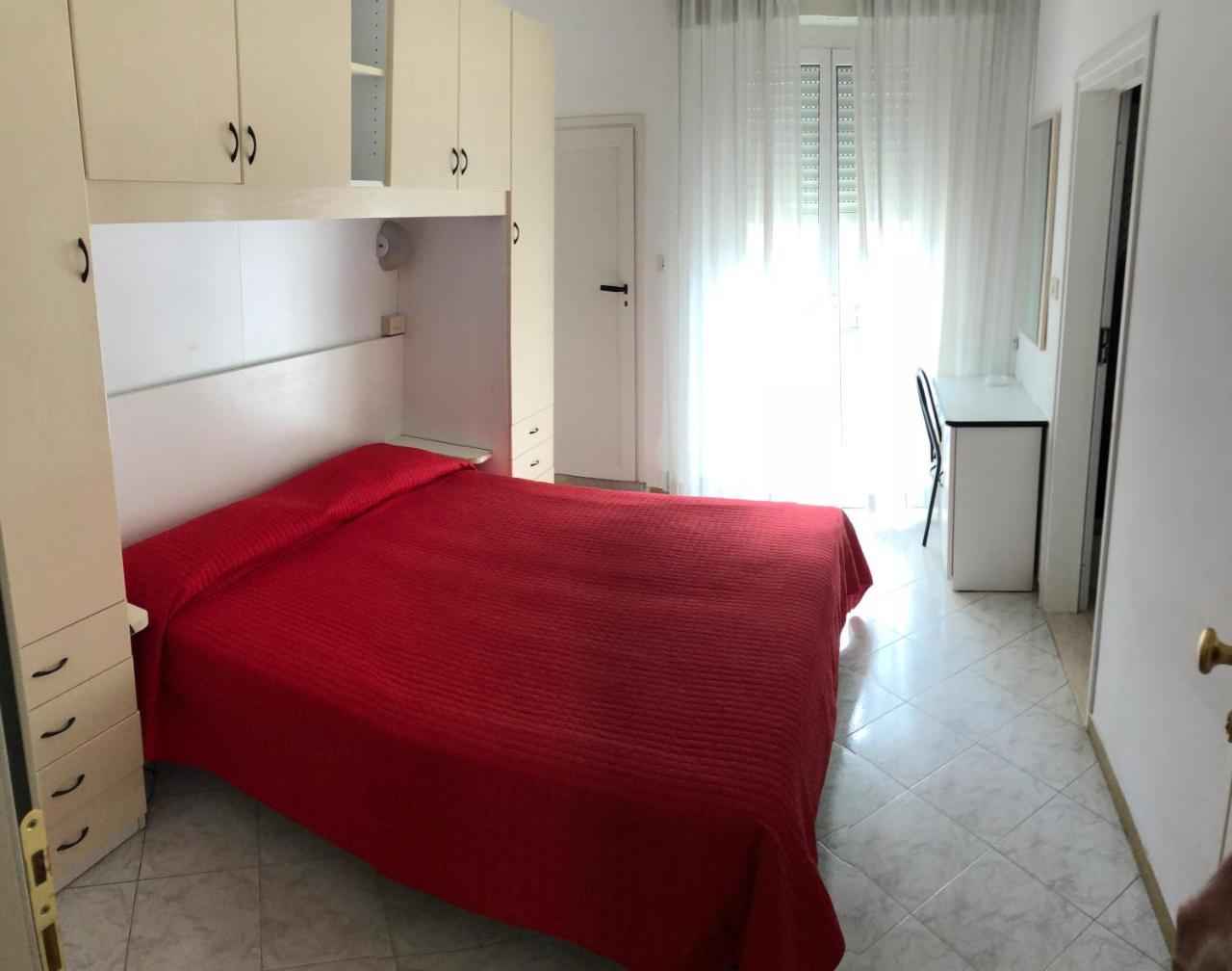 Hotel Villa Lieta Rimini Esterno foto